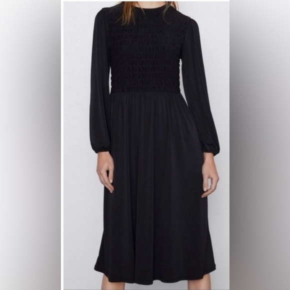 "Zara Long Sleeve Smocked Midi Dress in Black - Size M" - Picture 1 of 2